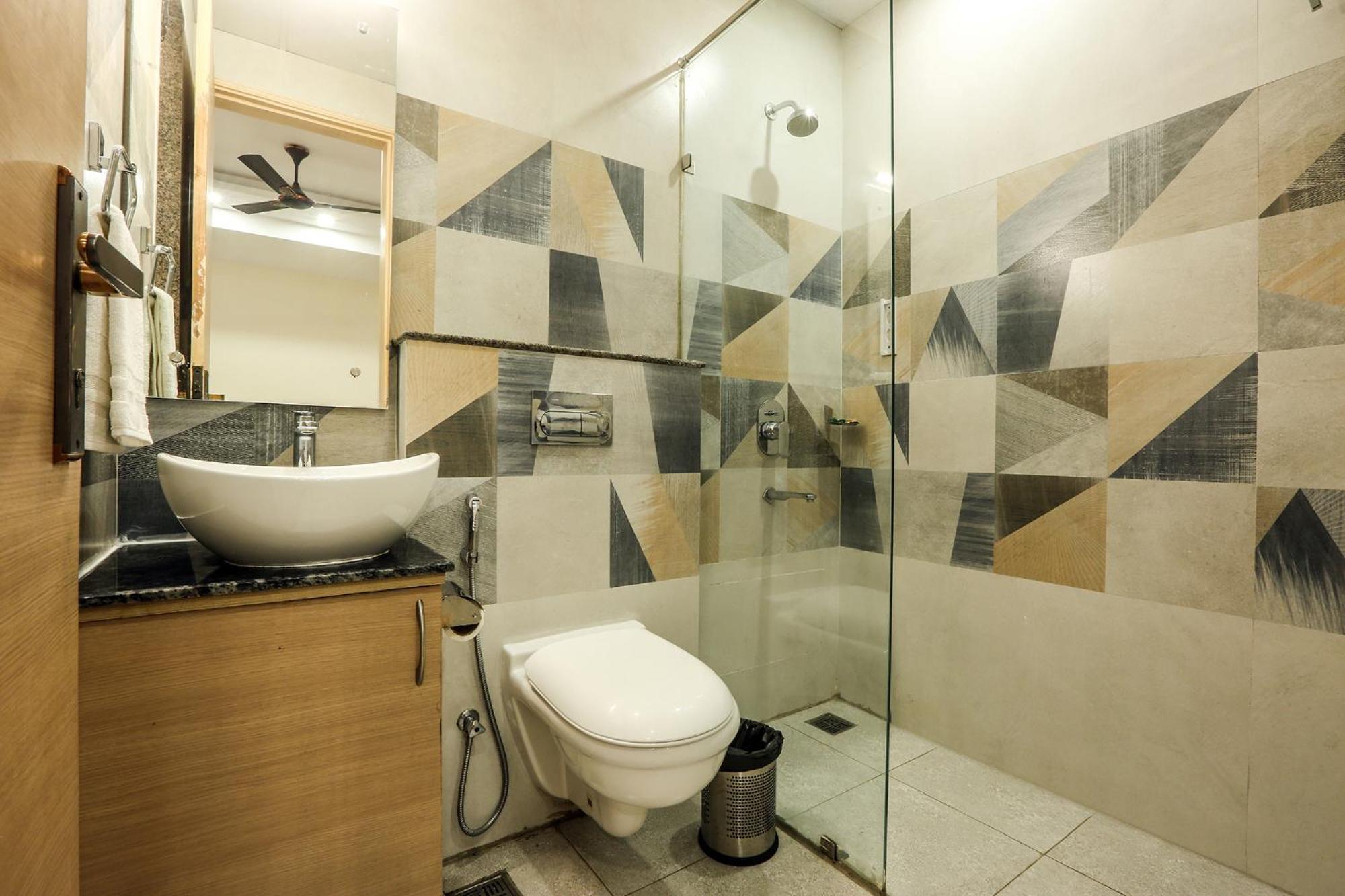 Hotel Green Lotus Luxe Gurgaon Exterior photo